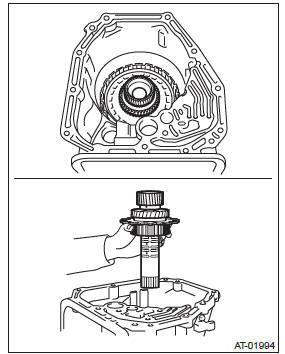 Subaru Outback. Automatic Transmission