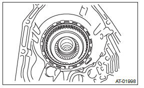 Subaru Outback. Automatic Transmission