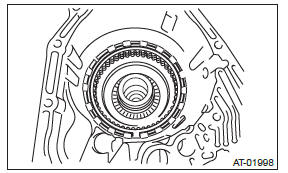 Subaru Outback. Automatic Transmission