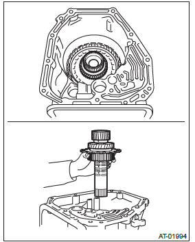 Subaru Outback. Automatic Transmission