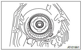 Subaru Outback. Automatic Transmission