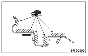 Subaru Outback. Brake