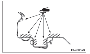 Subaru Outback. Brake