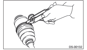 Subaru Outback. Drive Shaft System