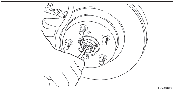 Subaru Outback. Drive Shaft System